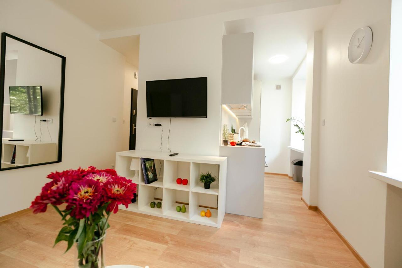 Jana Pawla II 36 - Bezplatny Podziemny Garaz - Free Parking - W Pelni Wyposazone Studio - Better Rental Warszawa Exteriör bild